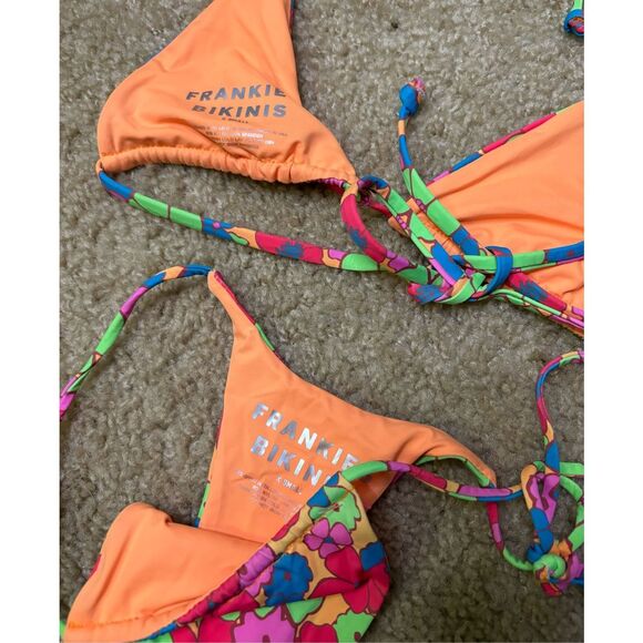 Frankie’s Bikini Groovy Set - Picture 11 of 12